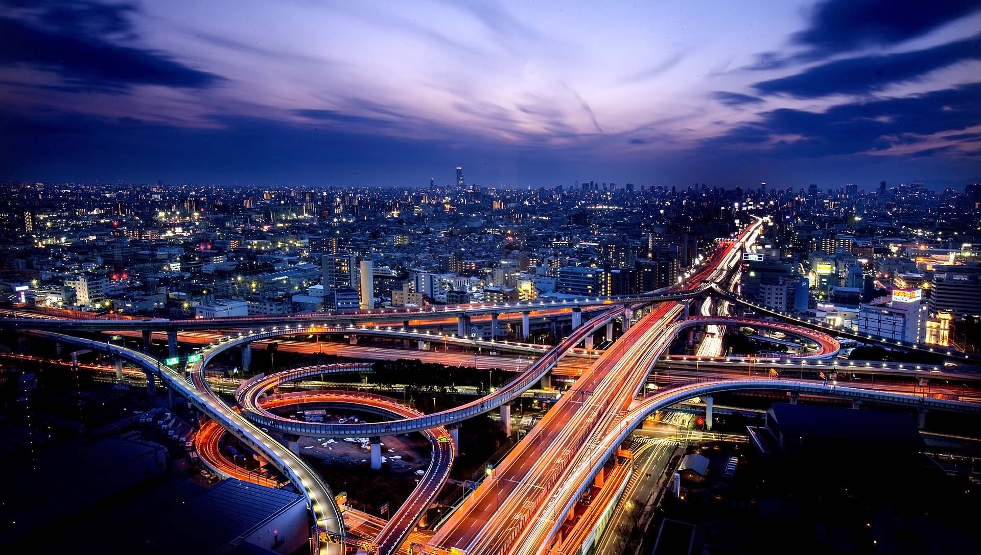 都市部のビル風景