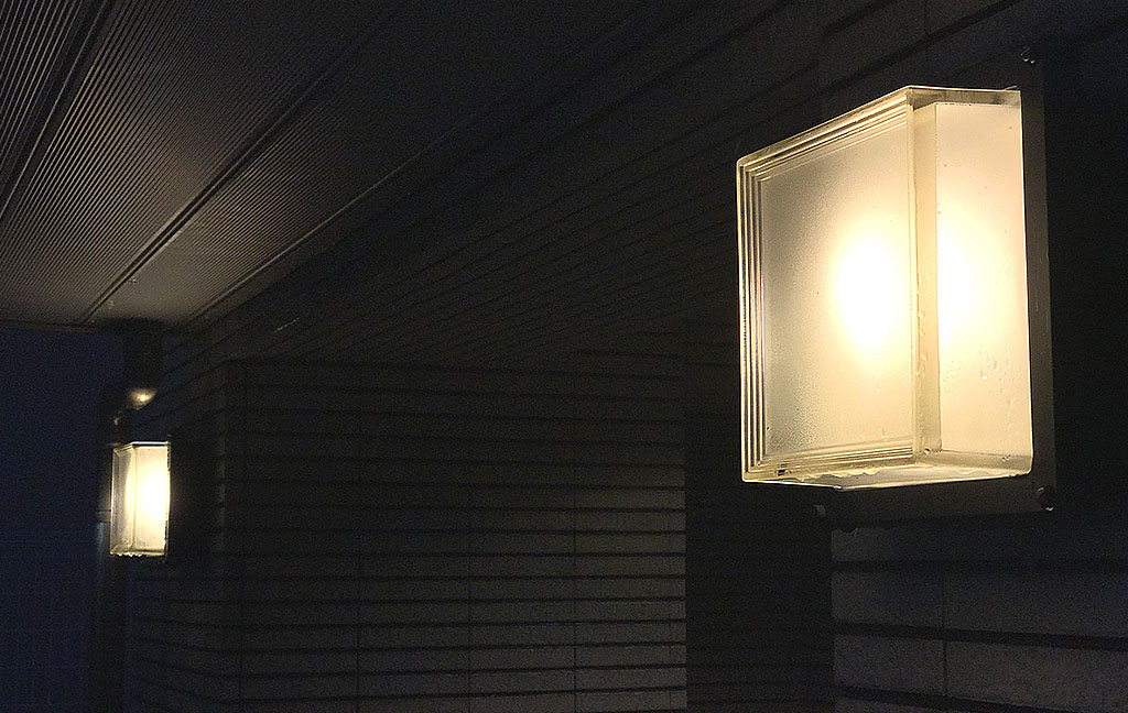 烏山スタッフの夜間巡回