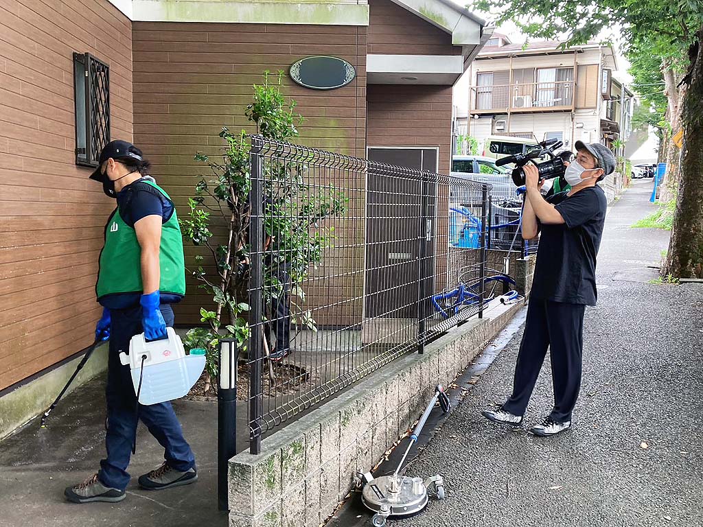 外壁の高圧洗浄作業