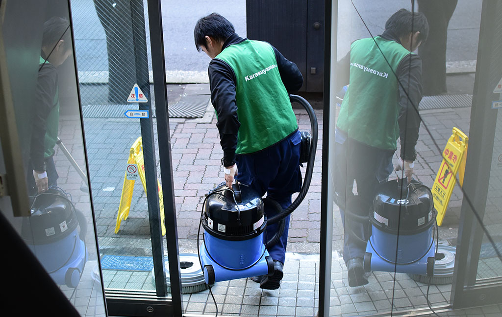 ビル日常清掃